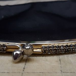 Vintage Mel-Ton kiss latch clutch fully lined